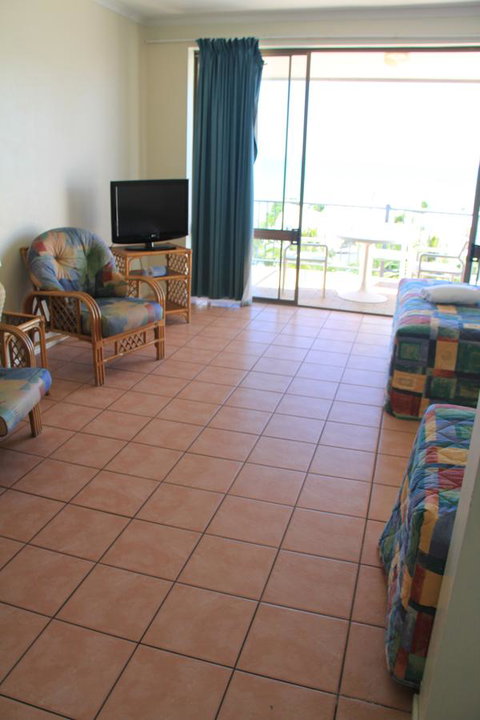 Ocean Views At Whitsunday Terraces Resort - VIC Tourism 12