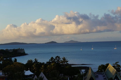 Ocean Views At Whitsunday Terraces Resort - VIC Tourism 17