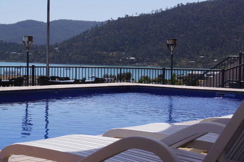 Ocean Views At Whitsunday Terraces Resort - VIC Tourism 4
