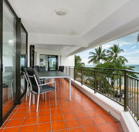 Roydon Beachfront Apartments - VIC Tourism