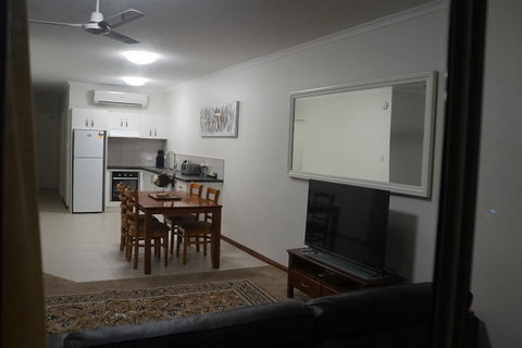 Airlie Seaview Apartments - VIC Tourism 8