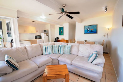 Airlie Apartments - VIC Tourism 10