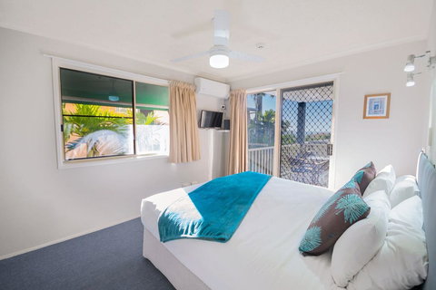 Airlie Apartments - VIC Tourism 0