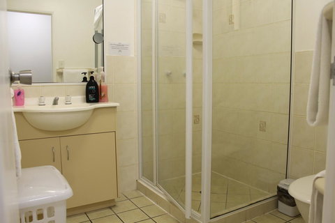 Airlie Apartments - VIC Tourism 1