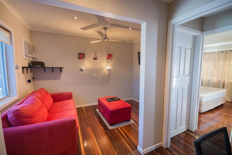 Airlie Apartments - VIC Tourism 19