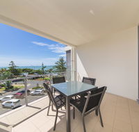 Salt Yeppoon - VIC Tourism