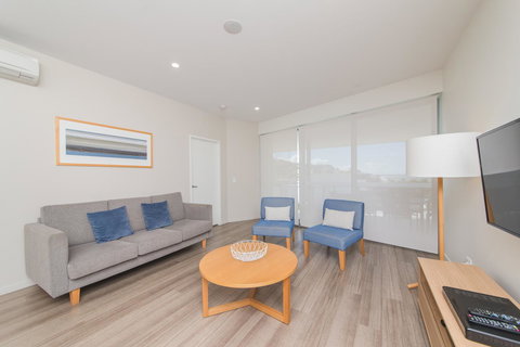 Salt Yeppoon - VIC Tourism 11