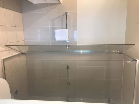 Proximity Waterfront Apartments - VIC Tourism 10