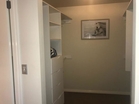 Proximity Waterfront Apartments - VIC Tourism 3