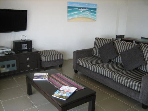 Talisman Apartments - VIC Tourism 15