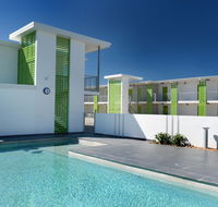 Mackay Oceanside Central Hotel - VIC Tourism