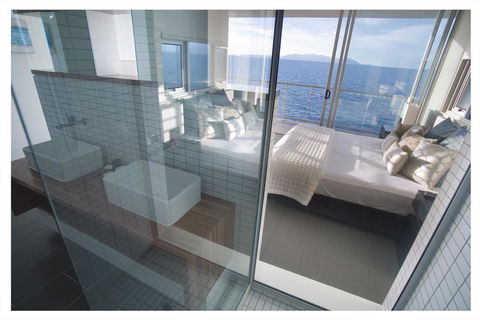 1 Bright Point Apartment 5201 - VIC Tourism 8