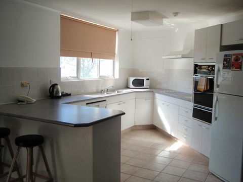 Grosvenor Beachfront Apartments Surfers Paradise - VIC Tourism 19