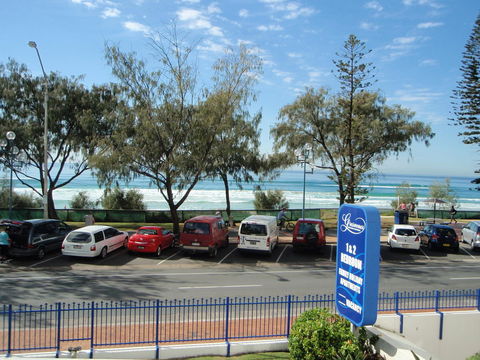 Grosvenor Beachfront Apartments Surfers Paradise - VIC Tourism 16
