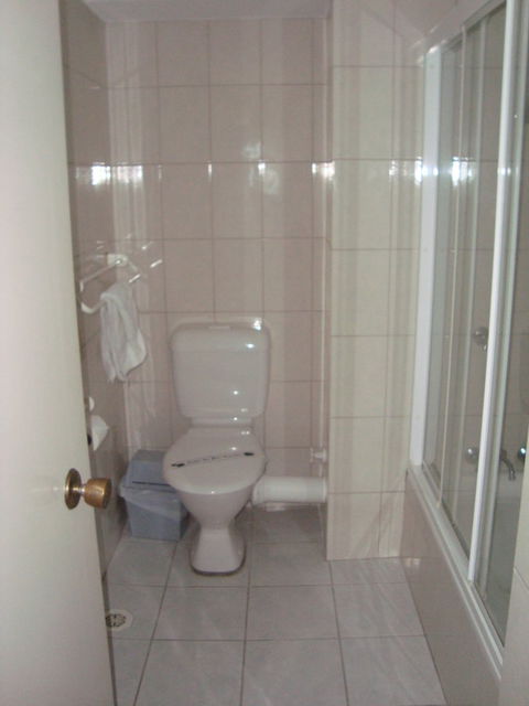 Grosvenor Beachfront Apartments Surfers Paradise - VIC Tourism 17