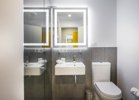 Ibis Styles Brisbane Elizabeth Street - VIC Tourism 7