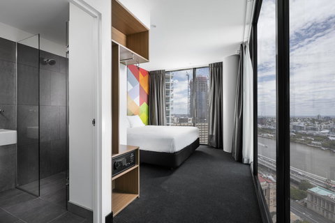 Ibis Styles Brisbane Elizabeth Street - VIC Tourism 6