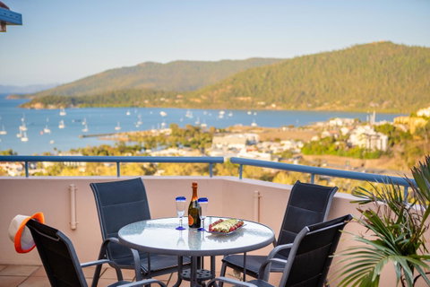 Sea Star Apartments - VIC Tourism 3