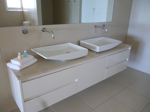 Sea Star Apartments - VIC Tourism 35