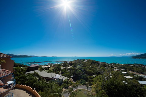 Sea Star Apartments - VIC Tourism 16