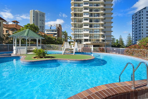 ULTIQA Beach Haven On Broadbeach - VIC Tourism 0
