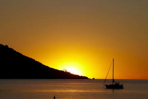 Maggies Beachfront Apartment 2 - VIC Tourism 5