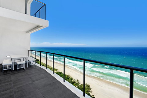 ULTIQA Air On Broadbeach - VIC Tourism 0