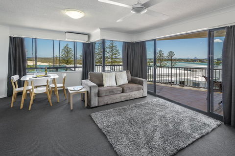 Belaire Place Motel Apartments - VIC Tourism 5