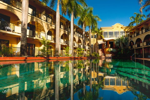 Palm Royale Cairns - VIC Tourism 6