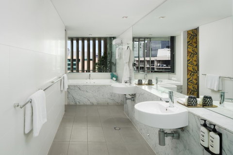 Ovolo The Valley Brisbane - VIC Tourism 1