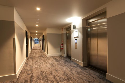 Woodroffe Hotel - VIC Tourism 16