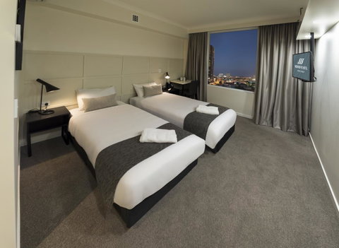 Woodroffe Hotel - VIC Tourism 12
