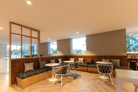 Woodroffe Hotel - VIC Tourism 25