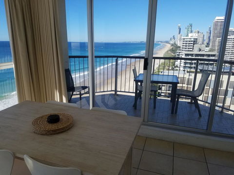 Golden Sands On The Beach - Absolute Beachfront Apartments - VIC Tourism 39