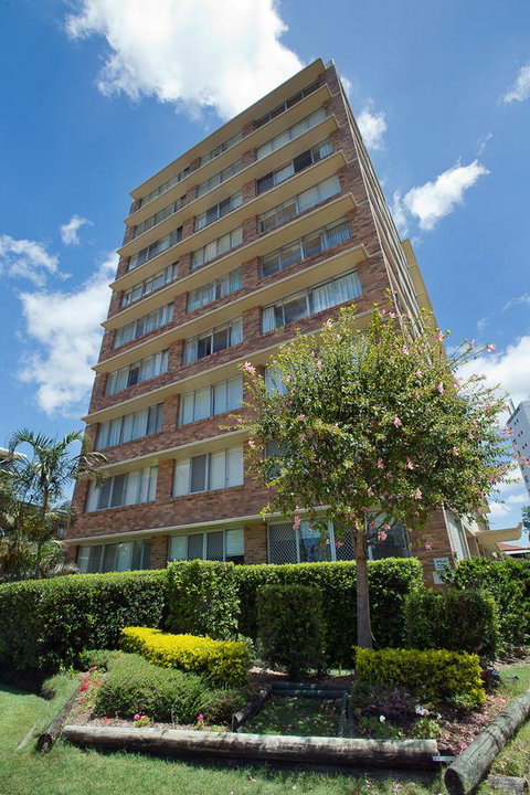 Oceania On Burleigh Beach - VIC Tourism 38