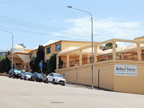 The Robert Towns - VIC Tourism 12