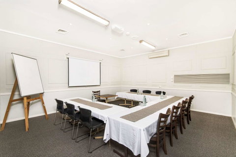 The Robert Towns - VIC Tourism 19