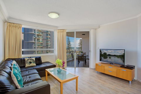 Kirra Beach Apartments - VIC Tourism 19