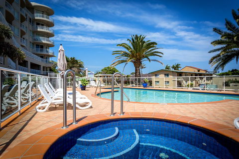 Kirra Beach Apartments - VIC Tourism 0