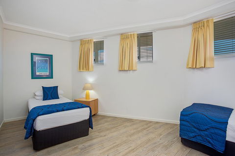 Kirra Beach Apartments - VIC Tourism 17