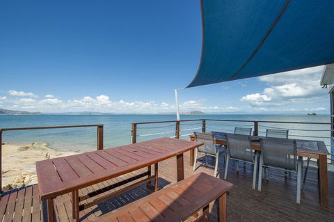 Blue On Cockle - VIC Tourism 8