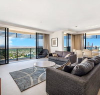 Luxury 3 Bedroom in heart of Broadbeach - VIC Tourism