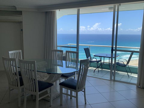 Ocean Plaza Resort - VIC Tourism 8