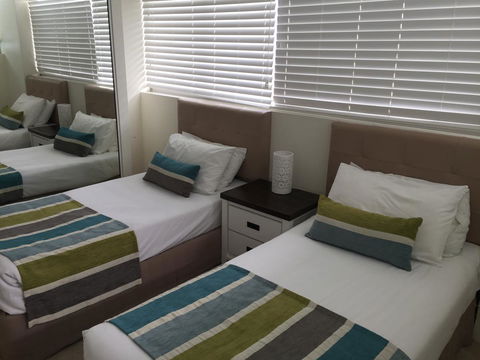 Ocean Plaza Resort - VIC Tourism 19
