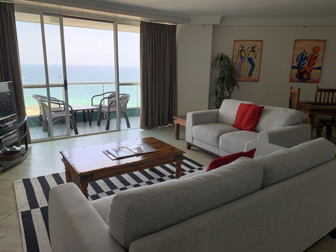 Ocean Plaza Resort - VIC Tourism 4
