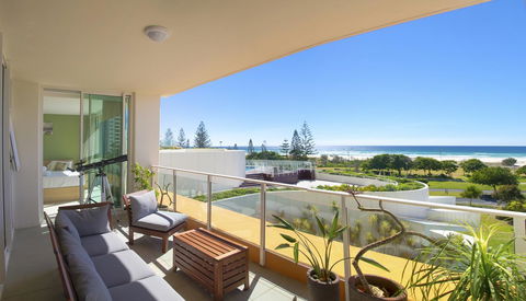 Kirra Surf Apartments - VIC Tourism 20