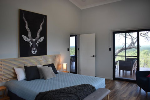 Ironbark House - VIC Tourism 10