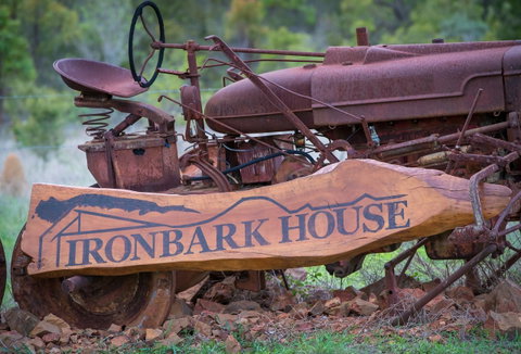 Ironbark House - VIC Tourism 17