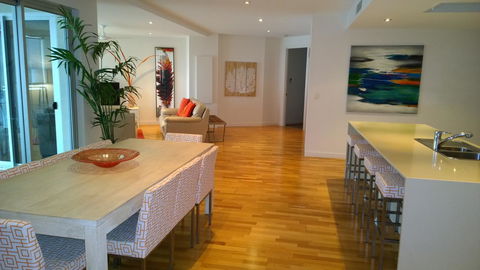 Coral Cove Apartments - VIC Tourism 4