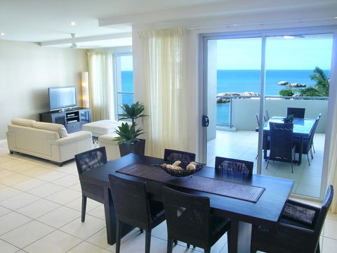 Coral Cove Apartments - VIC Tourism 15
